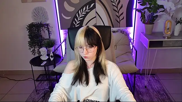 NyxCalderra online show from 07/22/26, 07:27
