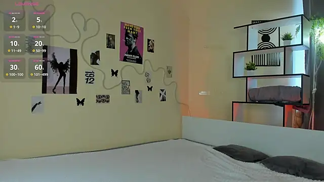 MidnightPoise online show from 07/30/26, 05:39