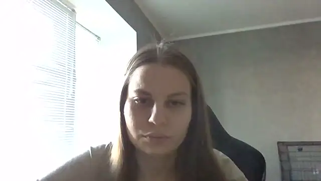 Snapshot of _Linsyy_ee_ chatting on 06/01/26, 04:41 Linsyy ee online show from 06/01/26, 04:41