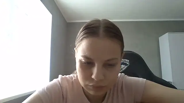 Snapshot of _Linsyy_ee_ chatting on 06/10/26, 08:35 Linsyy ee online show from 06/10/26, 08:35