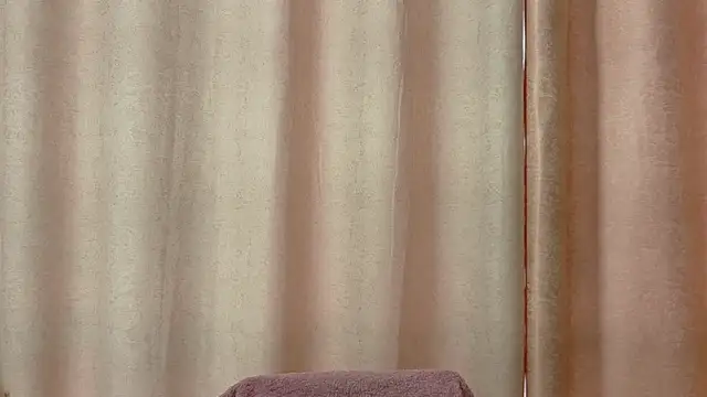 Arianna Toro  online show from 06/30/26, 02:07