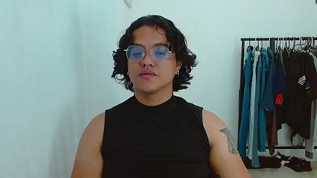 Snapshot of Diane_exotic chatting on 06/11/26, 11:58 Diane exotic online show from 06/11/26, 11:58