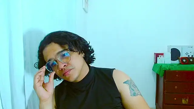 Diane exotic online show from 07/15/26, 12:49
