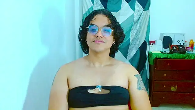Diane exotic online show from 07/20/26, 10:12