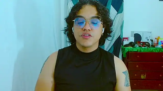 Diane exotic online show from 07/23/26, 01:58
