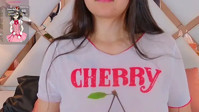 ViolettGreyy online show from 06/23/26, 12:03
