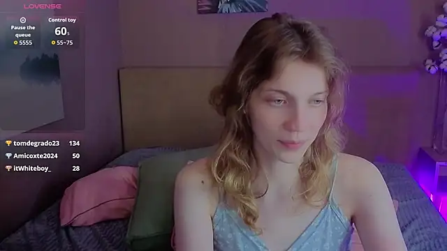Emily Cartex online show from 07/28/26, 02:24
