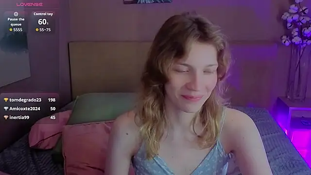 Emily Cartex online show from 07/28/26, 04:39