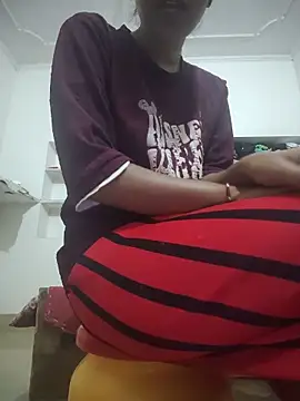 ESHA-LOVE online show from 05/14/26, 11:00