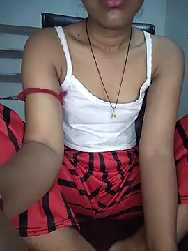 ESHA-LOVE online show from 06/12/26, 11:35