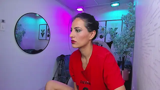 Snapshot of Antonella_rivers chatting on 04/29/26, 05:30 Antonella rivers online show from 04/29/26, 05:30