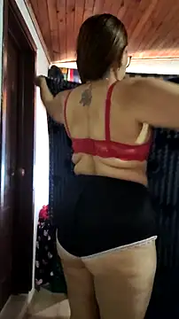 Ladymilf12 online show from 06/27/26, 02:44