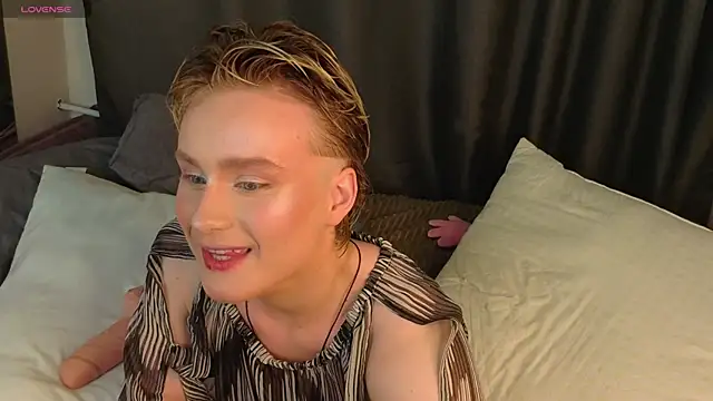 cumboydoll online show from 05/20/26, 09:10