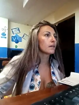 Snapshot of Angel_Nova_ chatting on 05/12/26, 01:19 Angel Nova online show from 05/12/26, 01:19