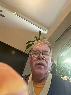 Caesar Baxter online show from 07/24/26, 10:24