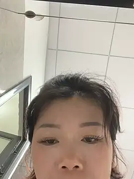 milkwine online show from 06/11/26, 02:00