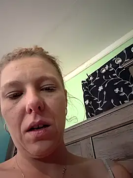 lickybaby26 online show from 05/05/26, 05:04