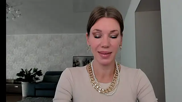 miababemi09 online show from 05/20/26, 04:29
