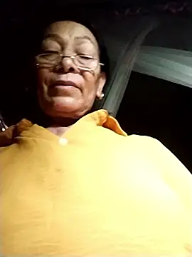 Snapshot of mouth22 chatting on 06/07/26, 01:43 mouth22 online show from 06/07/26, 01:43