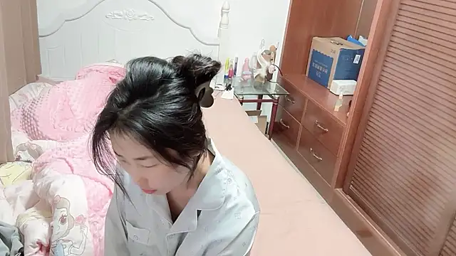 XIAOnaimao-001 online show from 05/03/26, 02:39