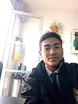 Snapshot of Cr1st1an245 chatting on 05/03/26, 01:39 Cr1st1an245 online show from 05/03/26, 01:39