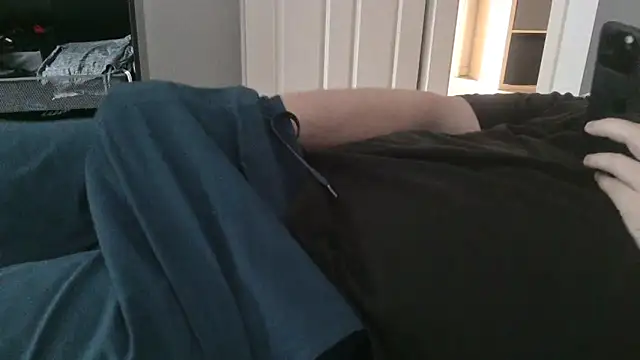 horny-bear89 online show from 05/26/26, 05:09