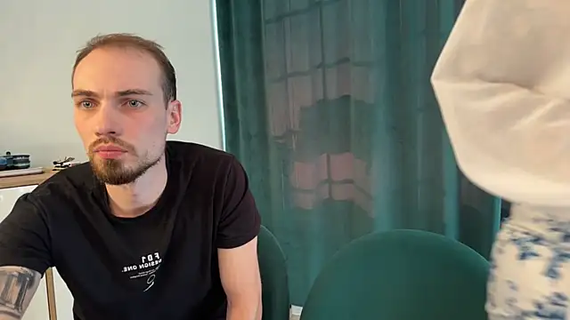 NeighborZone online show from 07/04/26, 09:59