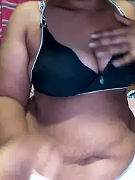 shashini97 online show from 07/28/26, 04:50