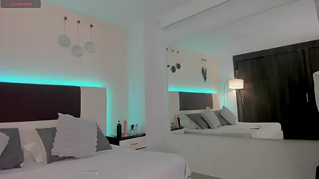 Sky Loren online show from 05/10/26, 02:50