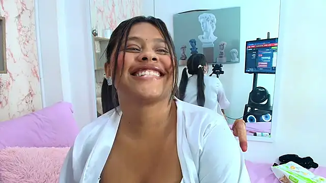 Valeria Voss online show from 06/05/26, 06:52