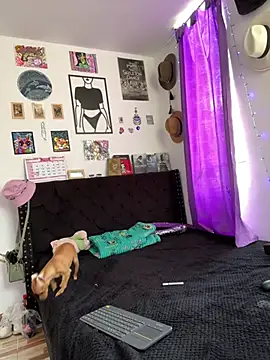 A CURVY HOT online show from 07/28/26, 04:50