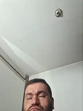 Snapshot of comeraba chatting on 05/26/26, 02:29 comeraba online show from 05/26/26, 02:29