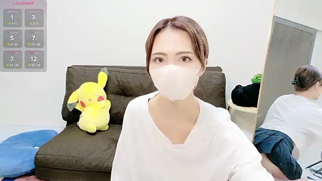 Snapshot of Mirei-chan chatting on 05/03/26, 07:25 Mirei-chan online show from 05/03/26, 07:25