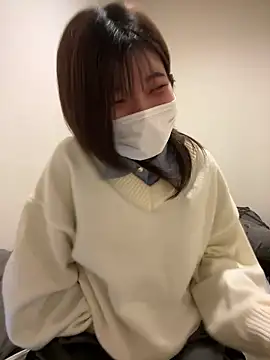 Snapshot of yumi_ch chatting on 04/30/26, 12:44 yumi ch online show from 04/30/26, 12:44