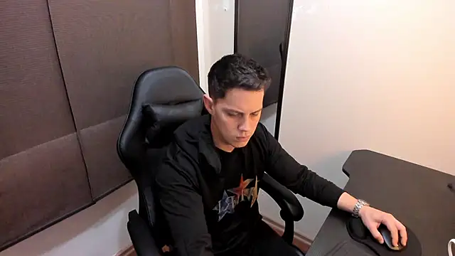 KendricTorres online show from 05/26/26, 01:29
