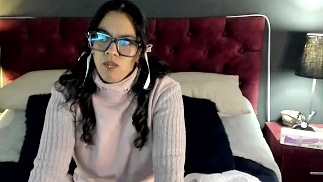 ZiaNoir  online show from 07/01/26, 02:51
