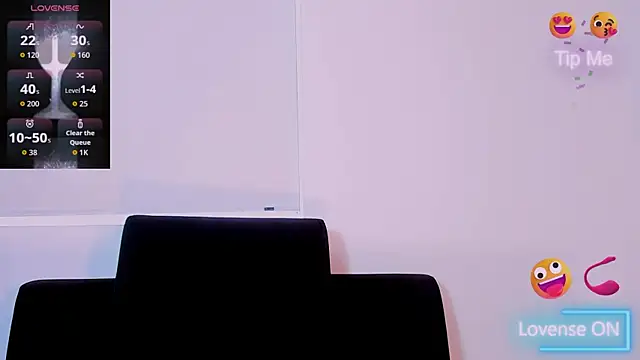 Snapshot of SahirCharm chatting on 05/25/26, 11:16 SahirCharm online show from 05/25/26, 11:16