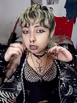 Cute Chrixxx online show from 07/11/26, 12:08