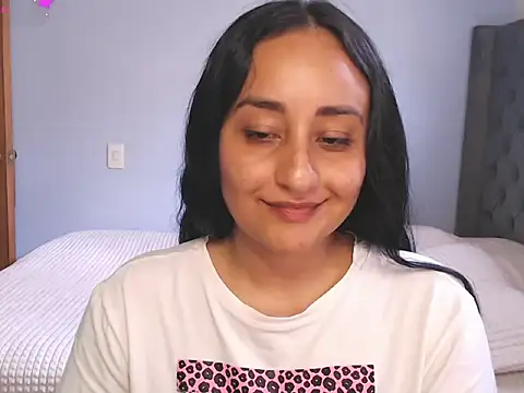 erotic lov online show from 06/29/26, 06:41