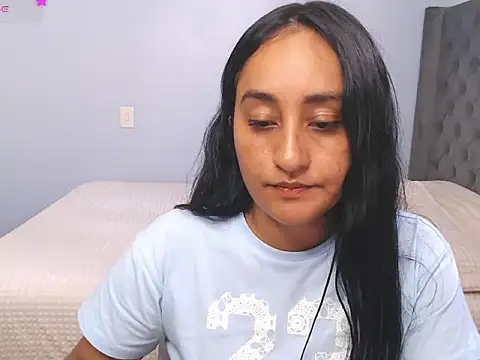 erotic lov online show from 07/28/26, 07:39