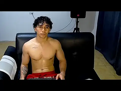 Snapshot of mateo_jack chatting on 05/14/26, 03:02 mateo jack online show from 05/14/26, 03:02