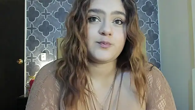 Snapshot of MechelleLyon chatting on 05/18/26, 10:15 MechelleLyon online show from 05/18/26, 10:15