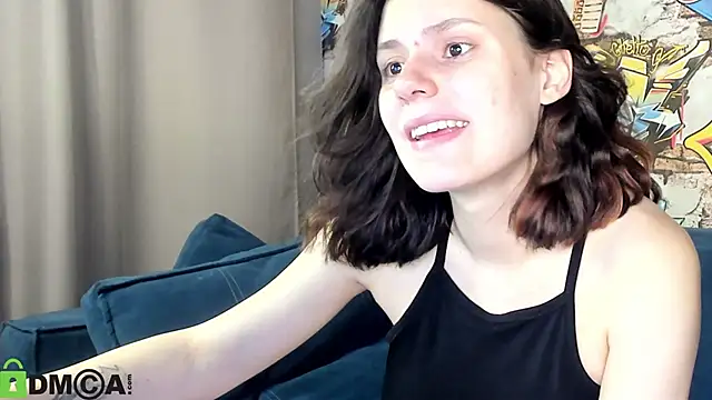 Snapshot of Kira_Be11 chatting on 06/11/26, 02:53 Kira Be11 online show from 06/11/26, 02:53