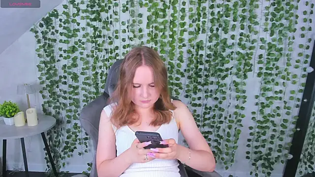 Emmaa Kimm online show from 07/20/26, 12:58