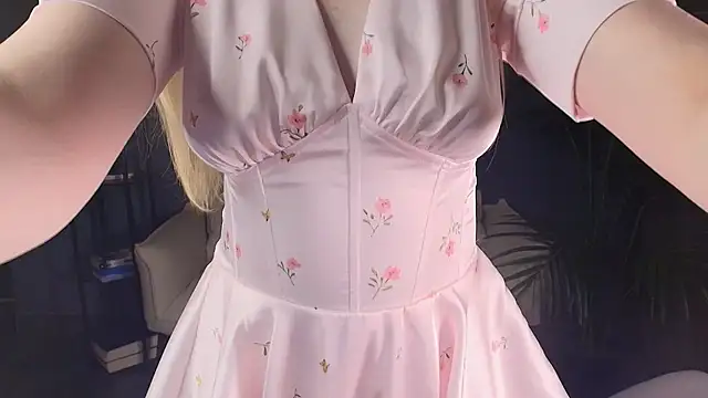 MilkChoc0late online show from 06/26/26, 02:38