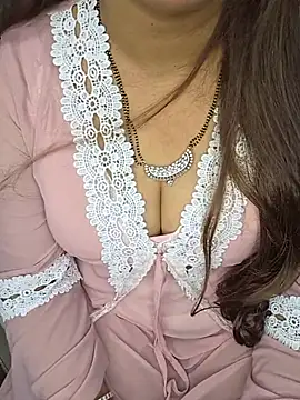 Snapshot of Dreamy_Gauri chatting on 08/02/26, 11:19 Dreamy Gauri online show from 08/02/26, 11:19