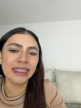 Snapshot of EmilyCxx chatting on 07/17/26, 11:53 EmilyCxx online show from 07/17/26, 11:53