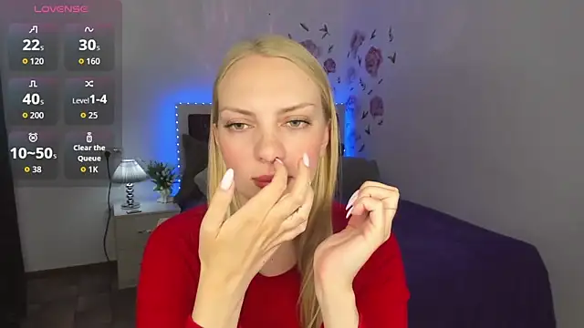 Snapshot of NancyGlamour chatting on 06/02/26, 05:20 NancyGlamour online show from 06/02/26, 05:20