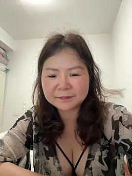linda51863 online show from 05/21/26, 12:12