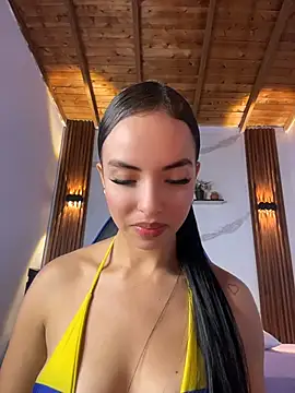 catalina lafer online show from 06/17/26, 02:07
